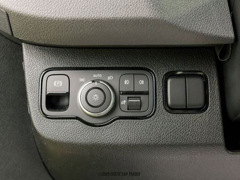 Used 2025 Mercedes-Benz Sprinter 2500 image 44