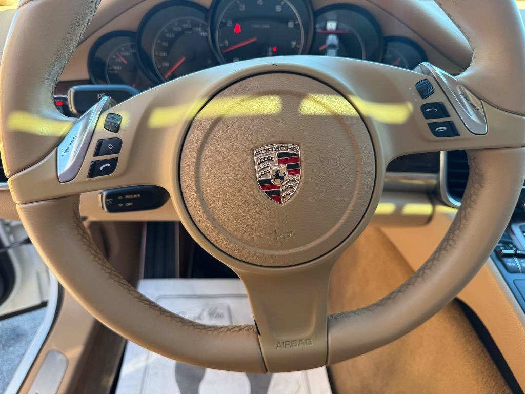 Used 2014 Porsche Panamera 4 AWD/4WD image 16