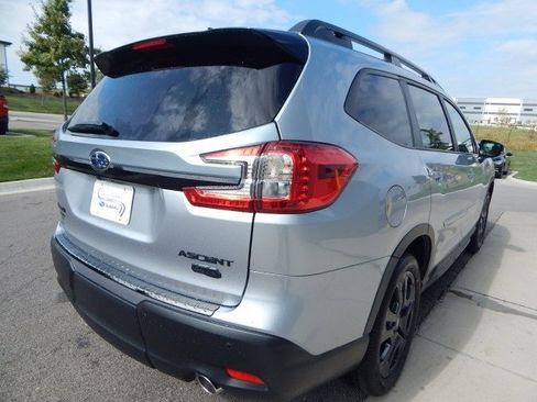 Certified 2025 Subaru Ascent Bronze Edition image 7
