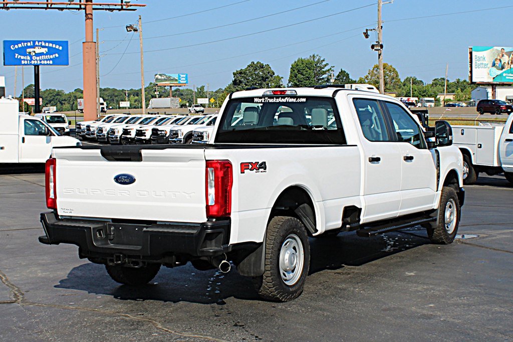 Used 2024 Ford F250 XL w/ FX4 Off-Road Package AWD/4WD image 5