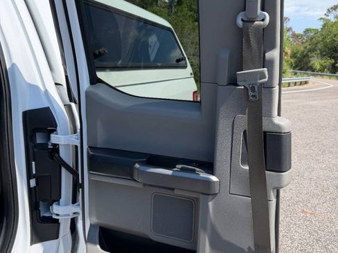 Used 2015 Ford F150 XLT w/ Trailer Tow Package RWD image 20