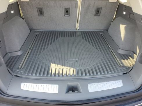 Certified 2024 Cadillac XT5 Premium Luxury AWD/4WD image 19