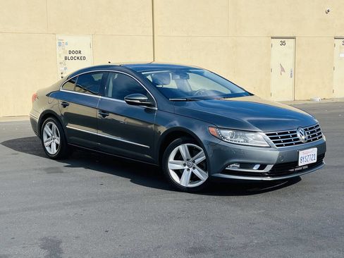 Used 2016 Volkswagen CC Sport image 2