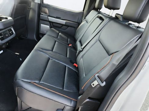 New 2026 Ford F250 Lariat w/ Black Appearance Package AWD/4WD image 23