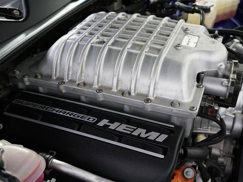Used 2020 Dodge Challenger SRT Hellcat RWD image 27
