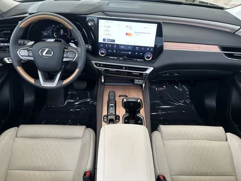 Certified 2025 Lexus RX 350 AWD w/ Convenience Package image 3