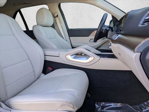 Certified 2025 Mercedes-Benz GLE 350 4MATIC image 24