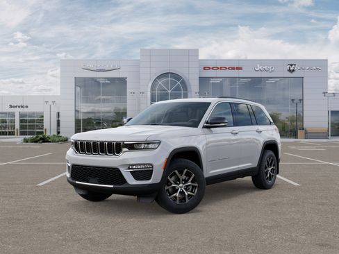 New 2025 Jeep Grand Cherokee Limited image 2