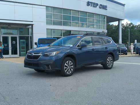 Used 2021 Subaru Outback Premium w/ Popular Package #1 AWD/4WD image 1