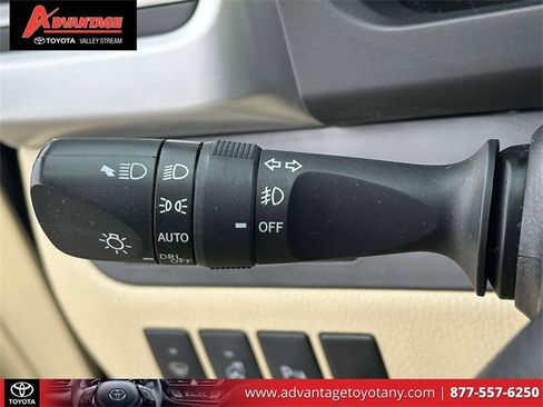 Used 2015 Toyota Highlander Limited Platinum image 28