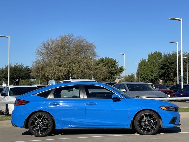 Used 2024 Honda Civic Sport Touring image 3