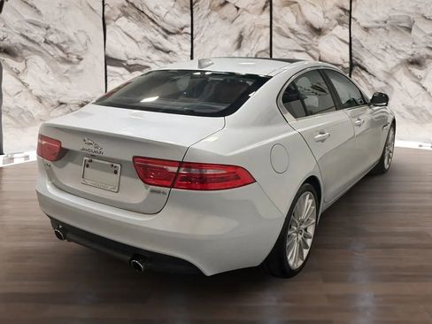 Used 2018 Jaguar XE Portfolio RWD image 5