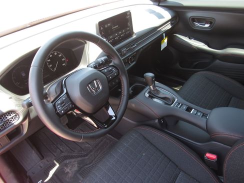 New 2026 Honda HR-V Sport image 13