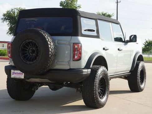 Used 2022 Ford Bronco Badlands AWD/4WD image 9