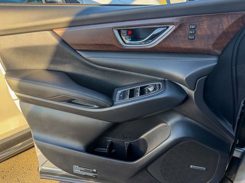 Certified 2025 Subaru Ascent Touring image 12