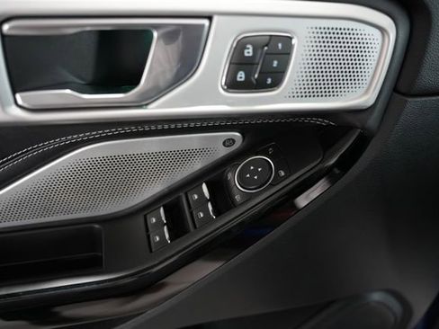 Used 2021 Ford Explorer ST w/ ST Street Pack image 14