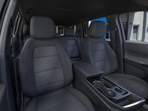 New 2026 Chevrolet Equinox LT w/ Safety and Technology Package FWD image 16