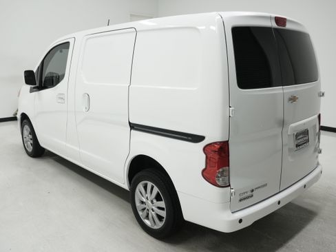 Used 2017 Chevrolet City Express LT w/ Technology Package FWD image 6