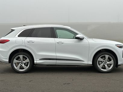 Used 2025 Audi Q5 Premium Plus w/ Premium Plus