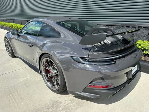 Used 2022 Porsche 911 GT3 image 3