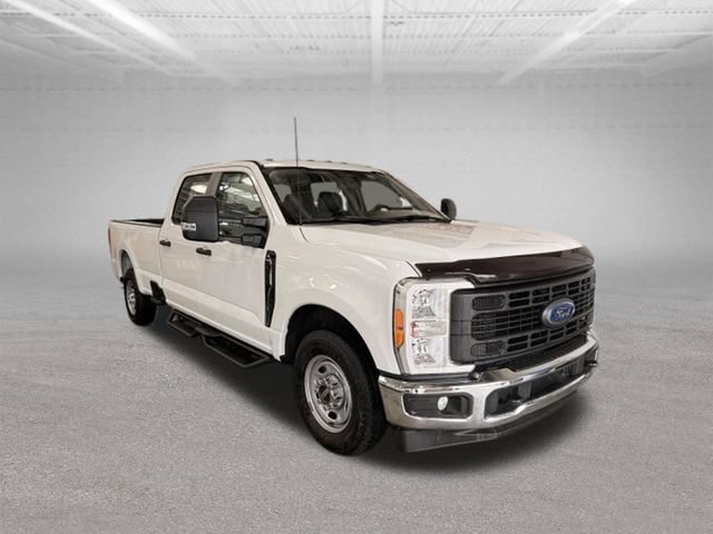 Used 2023 Ford F250 XL w/ XL Chrome Package RWD image 2