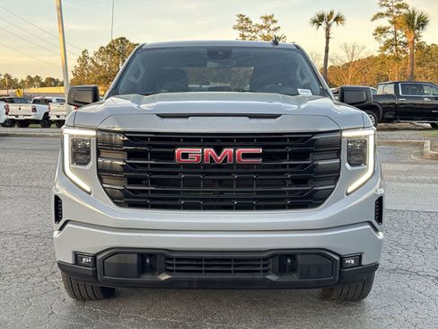 Used 2024 GMC Sierra 1500 Elevation image 3