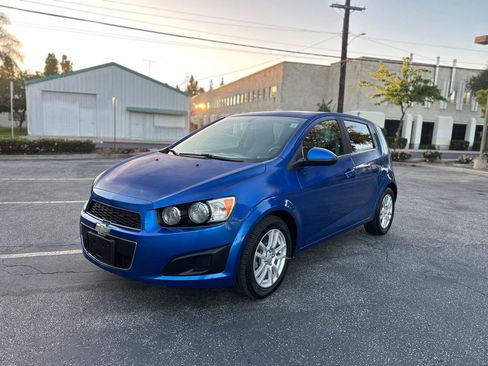 Used 2016 Chevrolet Sonic LT w/ Fun and Sun Package image 16