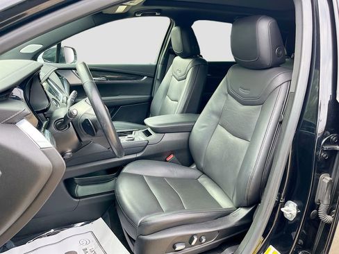 Used 2021 Cadillac XT5 Premium Luxury AWD/4WD image 16