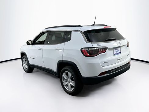 Used 2022 Jeep Compass Latitude AWD/4WD image 7