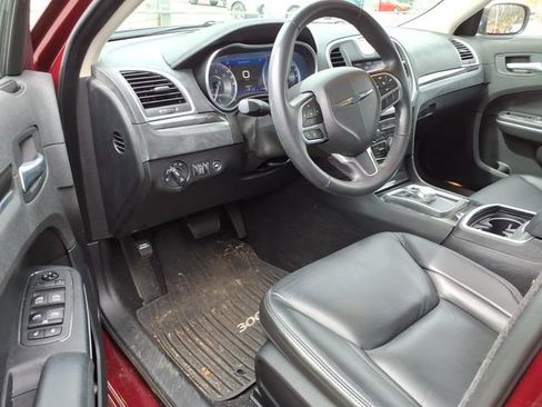 Used 2021 Chrysler 300 Touring L AWD/4WD image 17
