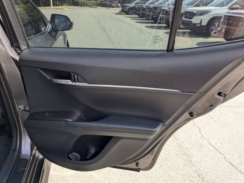 Used 2021 Toyota Camry SE FWD image 35