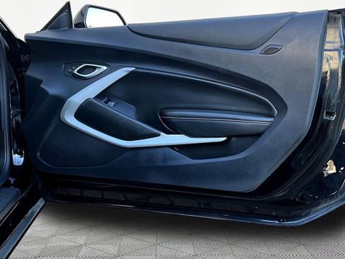 Used 2023 Chevrolet Camaro LT image 25