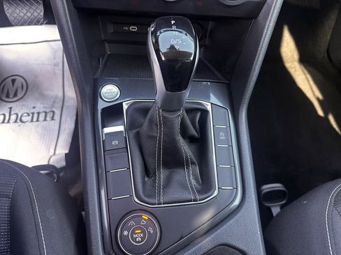Used 2024 Volkswagen Tiguan S AWD/4WD image 35