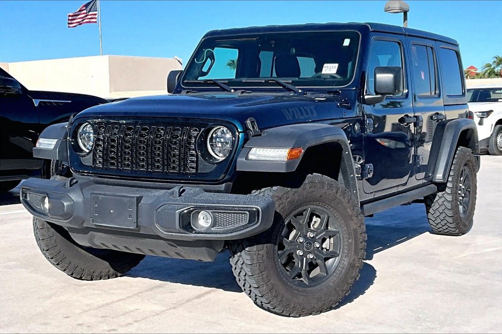 Used 2025 Jeep Wrangler Unlimited Sport AWD/4WD image 1