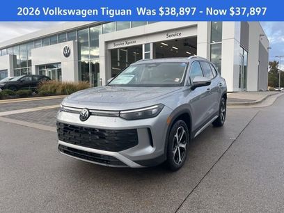 New 2026 Volkswagen Tiguan SE
