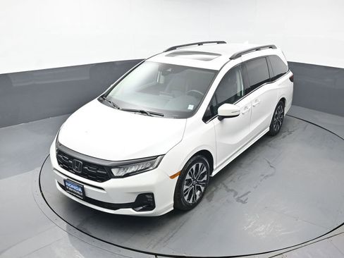 Certified 2025 Honda Odyssey Elite image 39