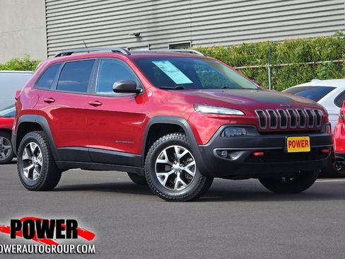 Used 2015 Jeep Cherokee Trailhawk w/ Comfort/Convenience Group AWD/4WD image 1
