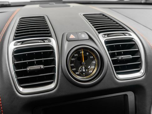 Used 2016 Porsche Cayman GT4 image 25