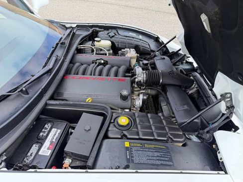 Used 1998 Chevrolet Corvette Coupe RWD image 43