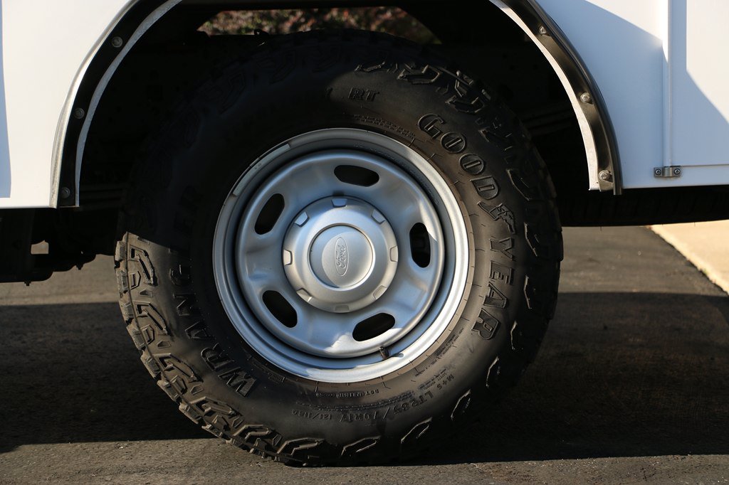 Used 2025 Ford F250 XL w/ XL Off-Road Package AWD/4WD image 45