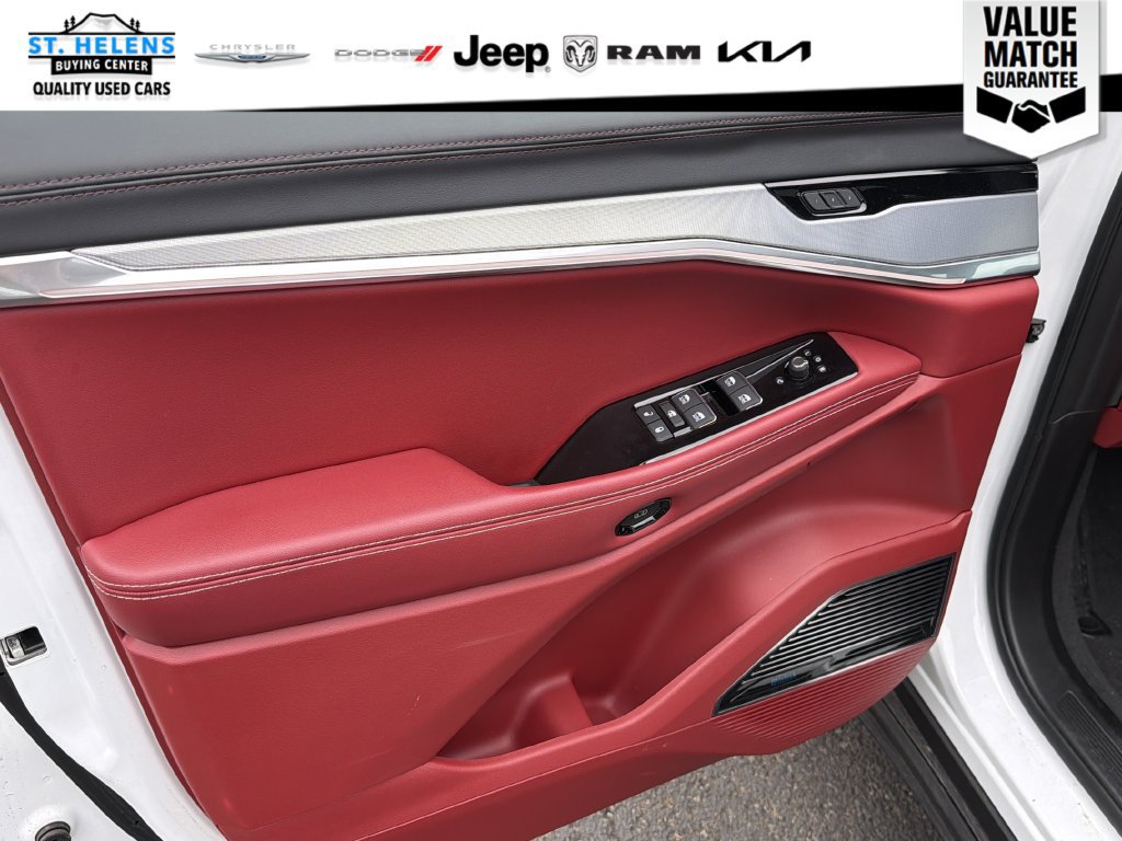 Used 2024 Jeep Wagoneer Limited AWD/4WD image 17