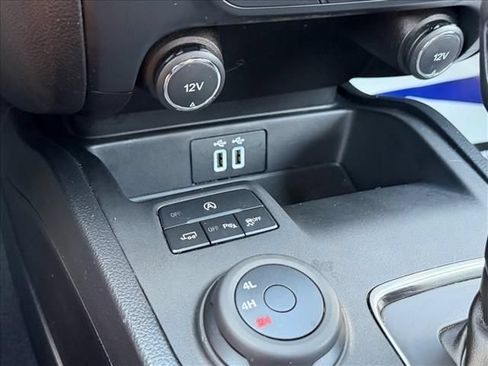 Used 2019 Ford Ranger XLT w/ Equipment Group 302A Luxury AWD/4WD image 24