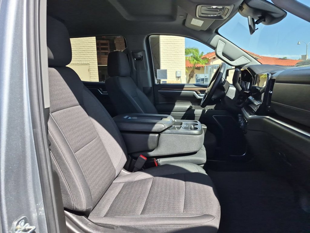 Used 2026 Chevrolet Silverado 1500 RST RWD image 28