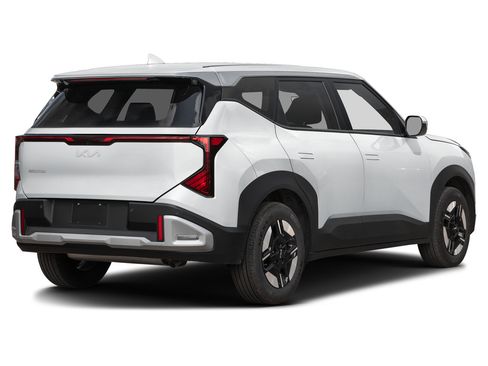 New 2027 Kia Seltos LX FWD image 2