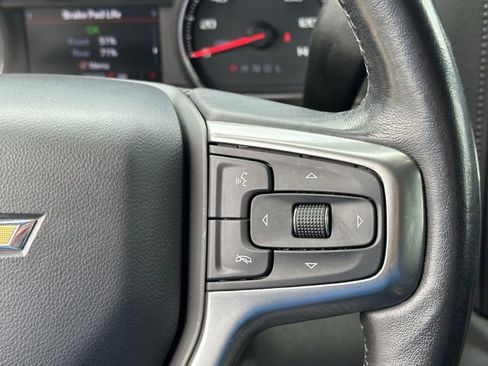 Used 2021 Chevrolet Silverado 1500 LT AWD/4WD image 14
