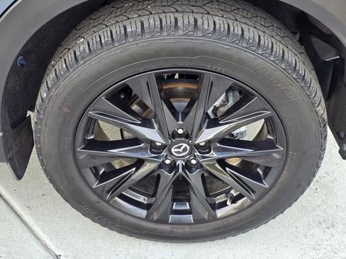 Used 2021 MAZDA CX-5 Carbon Edition image 32