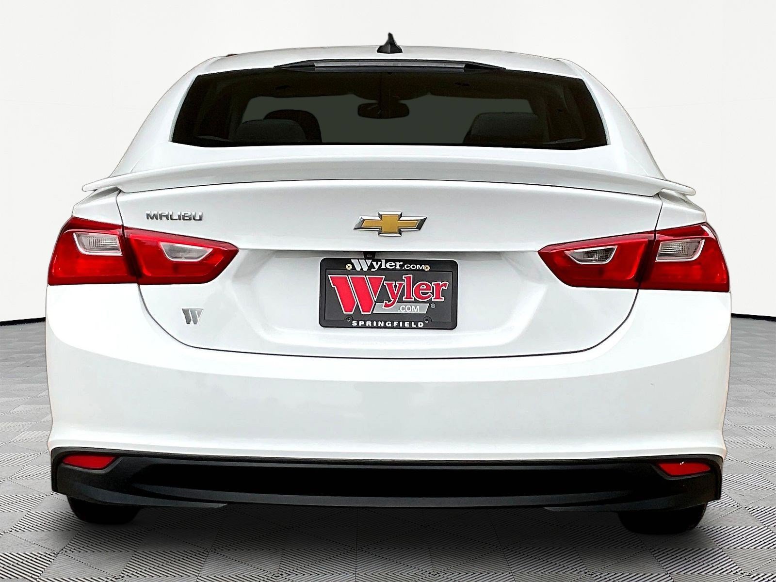 Used 2022 Chevrolet Malibu LS w/ LPO, Convenience Package 1 FWD image 5