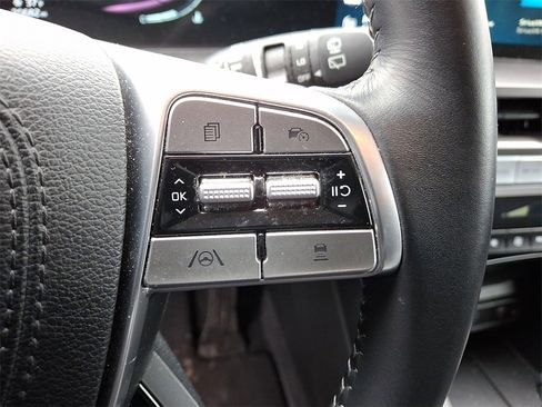 Certified 2023 Kia Telluride S image 20