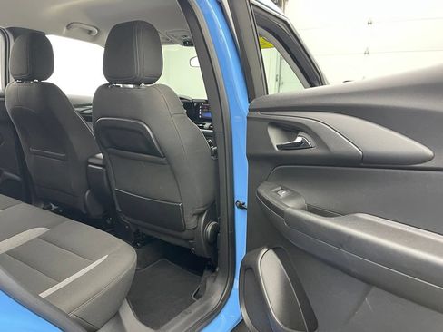 Used 2024 Chevrolet TrailBlazer LS w/ LS Convenience Package FWD image 30