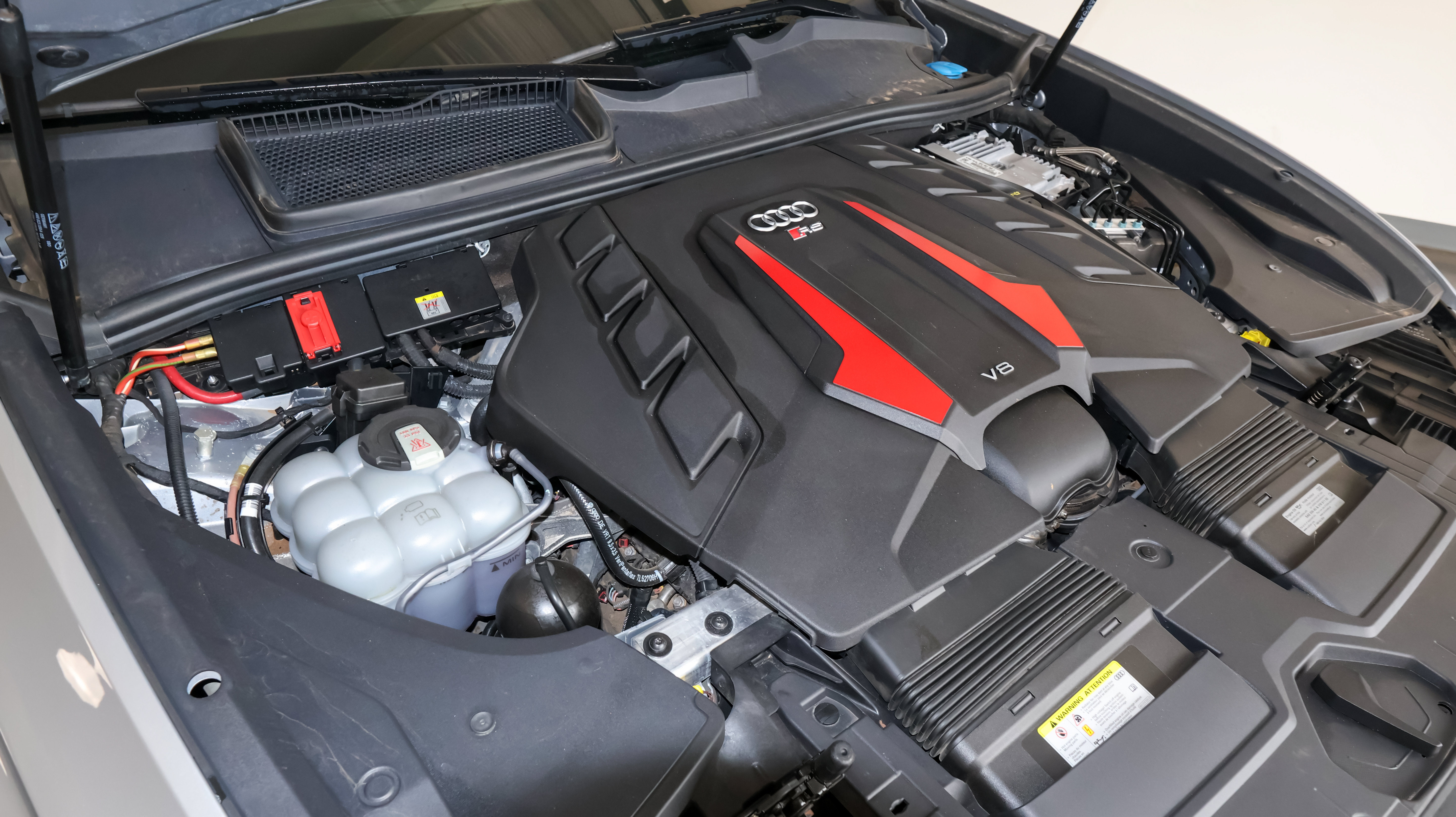 Used 2022 Audi RS Q8 AWD/4WD image 65
